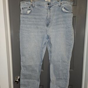 Abercrombie & Fitch Light Blue Women's Ultra High Rise Ankle Straight Jeans